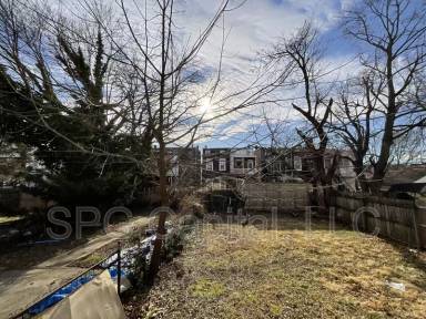 Main picture of 722 W Mason Ave