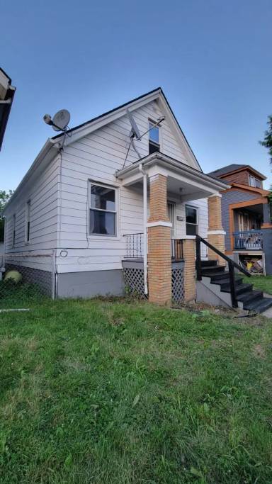 Main picture of 5922 Proctor St