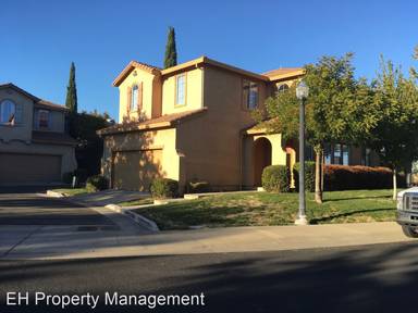 Main picture of 449 Dragonfly Cir