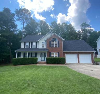 Main picture of 64 Lakewind Ct