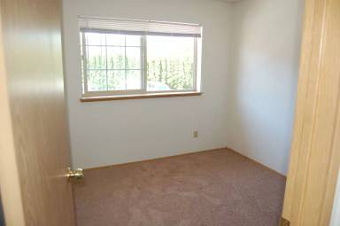 Main picture of 3400 NE 66th Ave