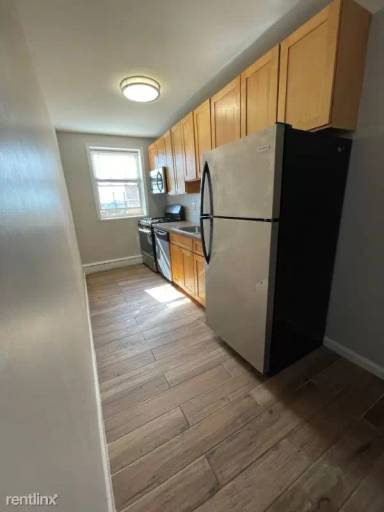 Main picture of 2465 John F Kennedy Blvd