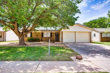 Main picture of 5411 49th St