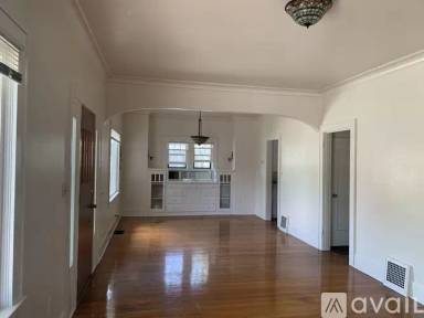 Main picture of 2390 State St