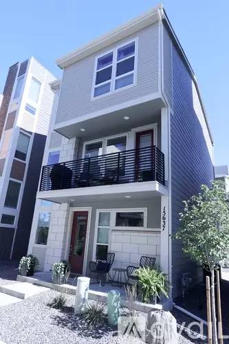 Main picture of 15637 E Broncos Pl