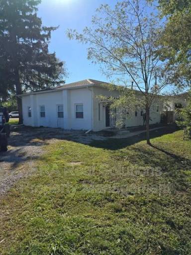 Main picture of 680 N James Rd