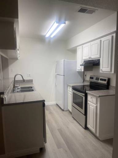 Main picture of 13266 Foothill Blvd