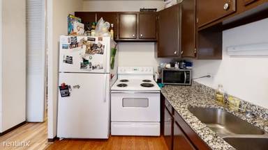 Main picture of 607 W Wrightwood Ave Apartments