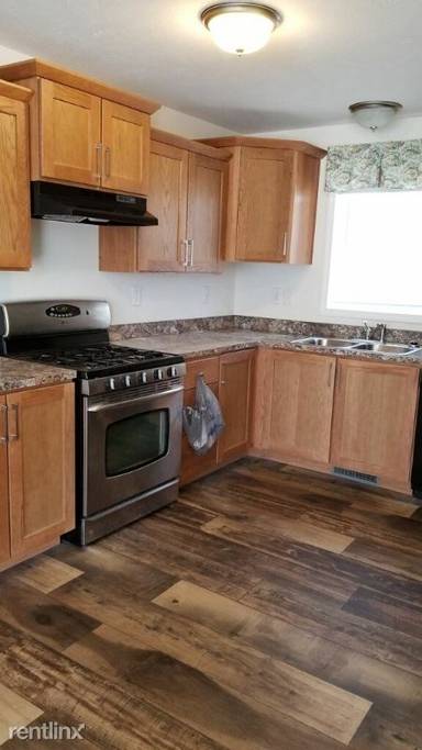 Main picture of 1416 Peoria St