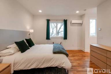 Main picture of 2513 White Ave