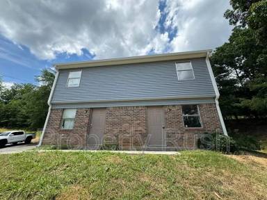Main picture of 4942 Charwood Trl NW