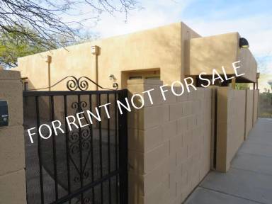 Main picture of 2943 N Tyndall Ave