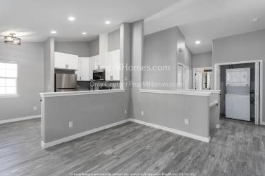 Main picture of 15001 SE Elm Park Dr