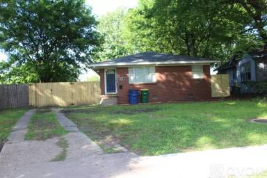 Main picture of 134 Melrose Cir