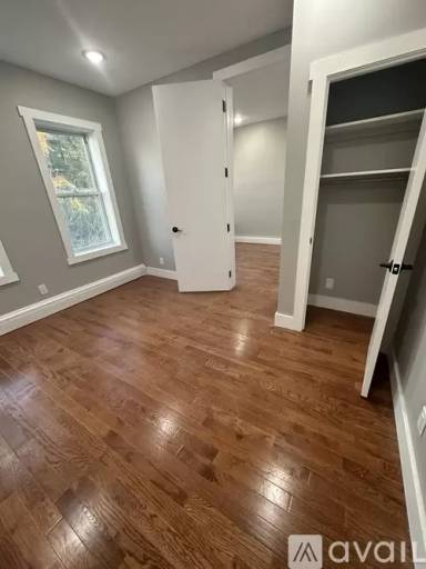 Main picture of 938 W Side Ave