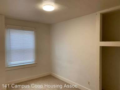 Main picture of 141 Campus Ave