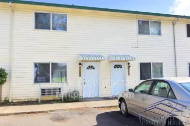 Main picture of 730 NE 94th Ave