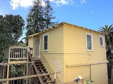 Main picture of 1613 Garden St
