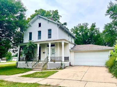 Main picture of 211 S Walnut St