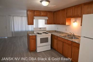 Main picture of 3101 E Carey Ave
