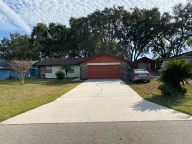 Main picture of 565 E Thelma St