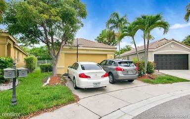 Main picture of 1019 Bamboo Ln