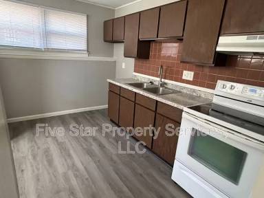 Main picture of 629 W Washington St