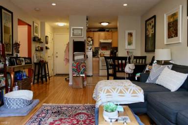 Main picture of 15 Walbridge St