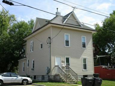 Main picture of 310 E 2nd St