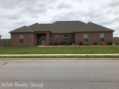 Main picture of 1000 Taylor Ln
