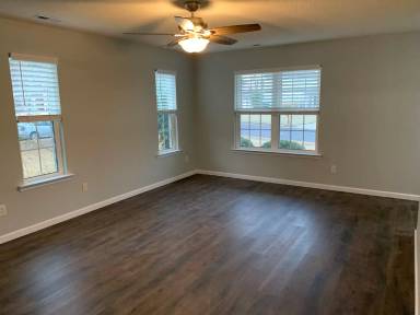 Main picture of 312 Valley Glen Dr