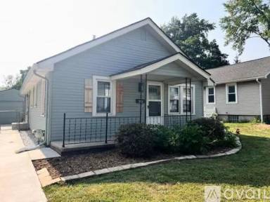 Main picture of 2811 Gardner Ave