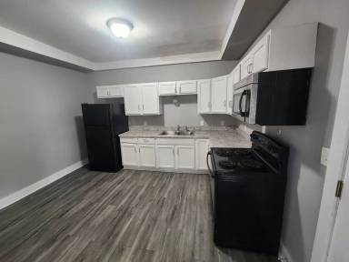 Main picture of 1323 N Gaines St