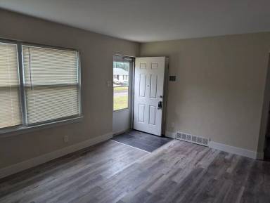 Main picture of 9871 Vickie Pl