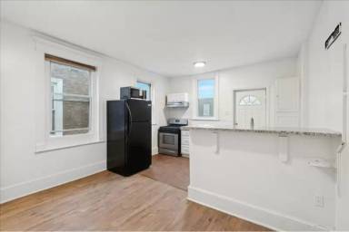 Main picture of 6024 Catharine St