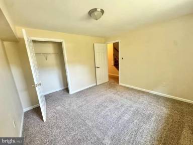 Main picture of 704 Stafford Glen Ct