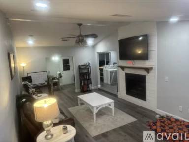 Main picture of 203 Alonzo Ct
