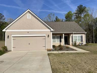 Main picture of 185 Highwood Dr