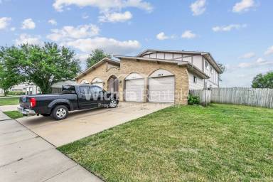 Main picture of The Villas at White Oak