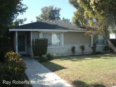 Main picture of 10791 Cherry St