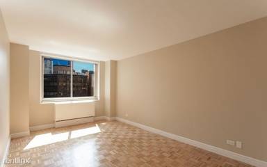 Main picture of 30 Lincoln Plaza