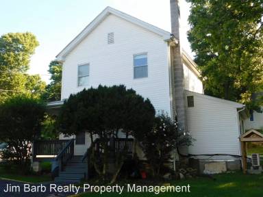 Main picture of 678 Bishop Meade Rd