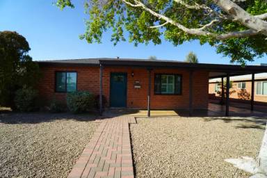 Main picture of 2348 W Mitchell Dr