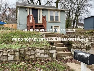 Main picture of 2609 W 45th Ave