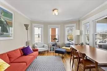 Main picture of 7 Roberts Rd