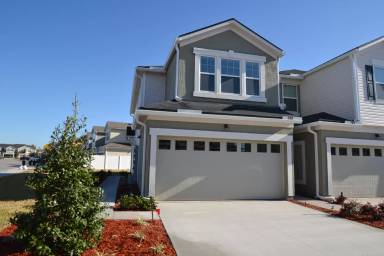 Main picture of 739 Grover Ln