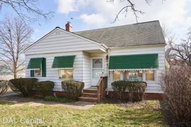 Main picture of 5691 Garfield Ave