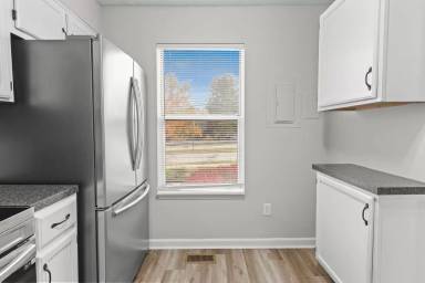 Main picture of 6683 N College Ave