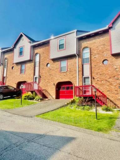 Main picture of 2104 Timberglen Dr