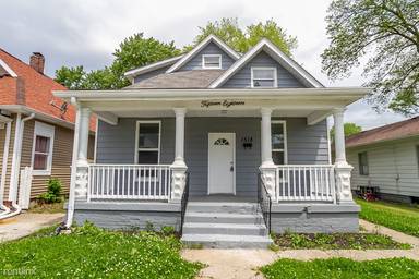 Main picture of 1518 E Kelly St